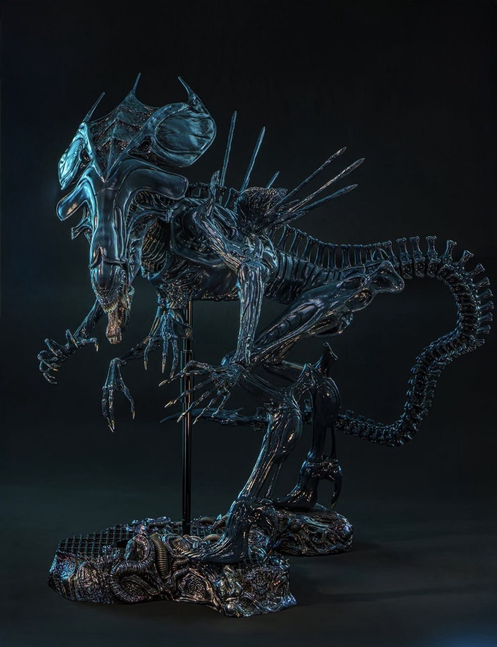 Preorder🔥Hot Toys MMS903 Aliens - 1/6th scale Alien Queen Collectible Figure