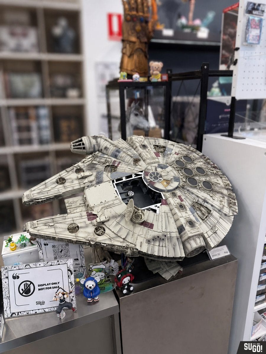 [EX-Display] STK Workshop Millennium Falcon 1/1 Replica of The Original Movie Prop Statue (Painted Ver.)